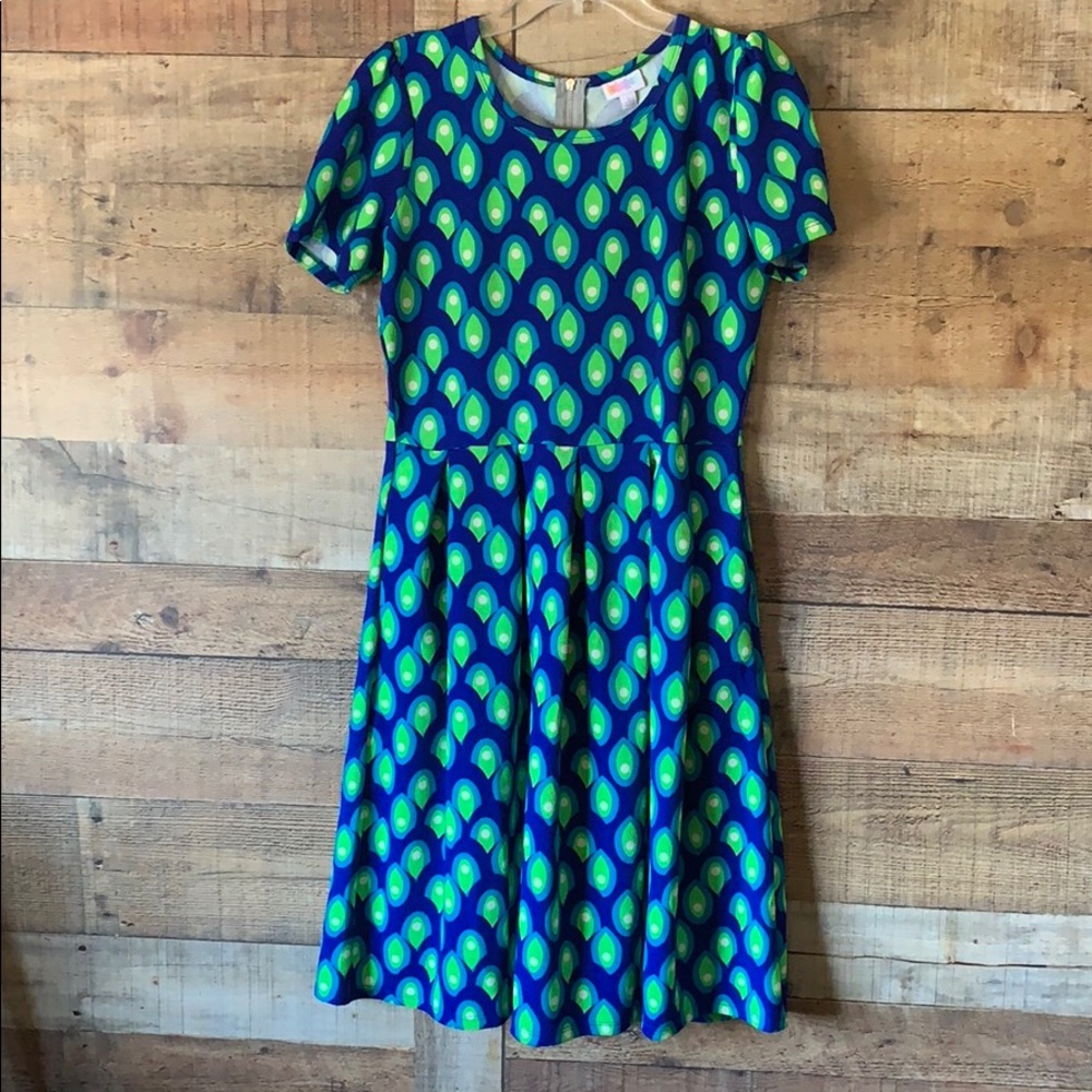 Pretty Lularoe Amelia Dress L NWOT
